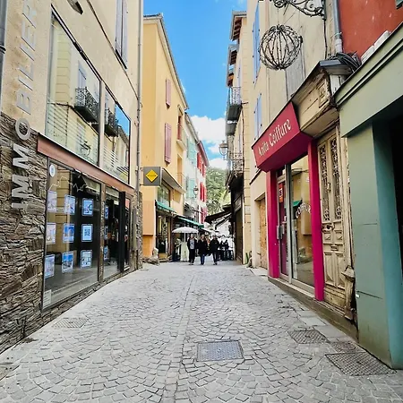 Centre-ville Proche Des Telecabines